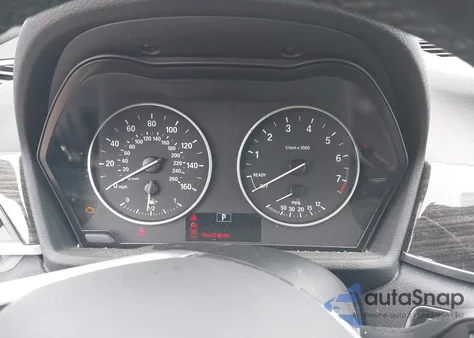 2016 BMW X1 xDrive28I из США, поврежденный, VIN WBXHT3C36G5E53916